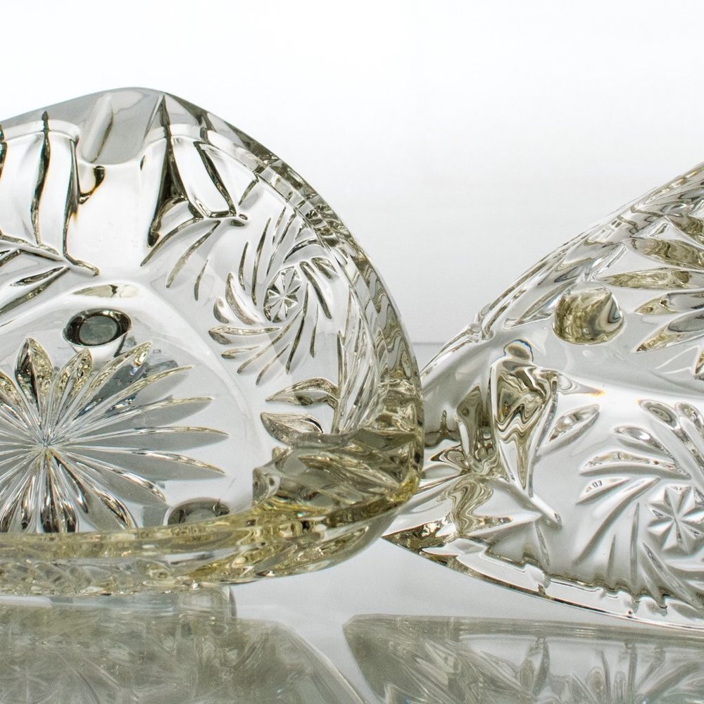 Pair of Mid-Century Modern Pressed Glass Footed Ashtrays - Picture 2 of 7